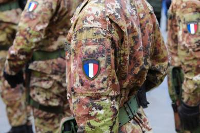 AFP: Francie je připravena podílet se na obraně zemí Perského zálivu i Jordánska