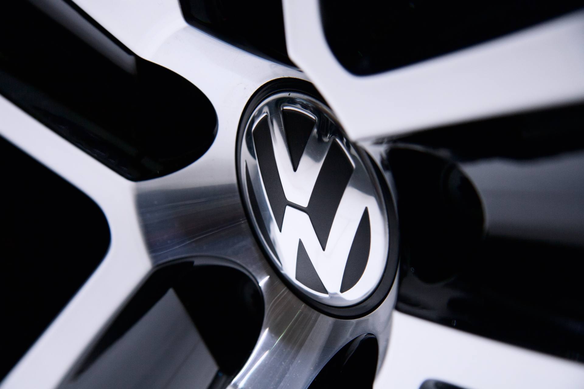  Německo automoto trh finance firmy Volkswagen 3.čtvrtletí odbyt rating 