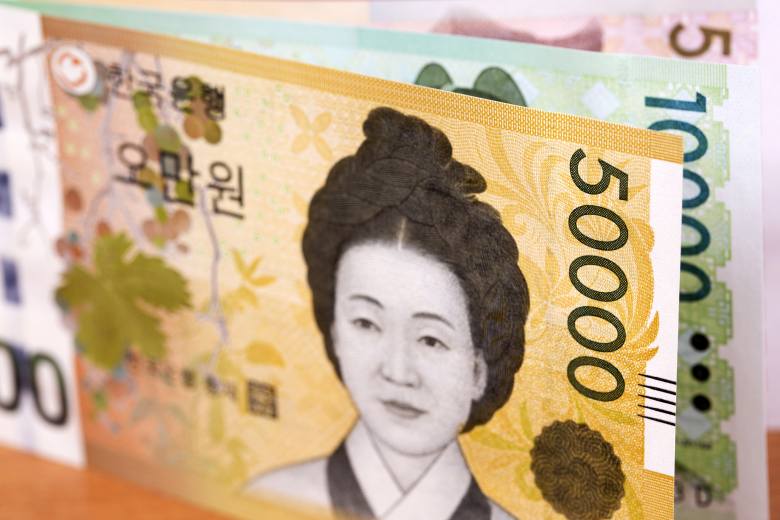 Jihokorejská centrální banka poprvé po více než čtyřech letech snížila úrok Jihokorejská centrální banka poprvé po více než čtyřech letech snížila úrok