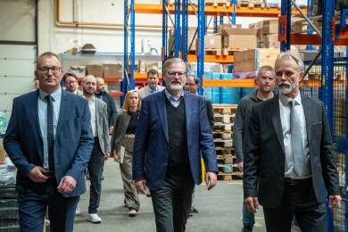 ČR průmysl kovy Fiala nábytek firmy Trestles Anacot_Capital