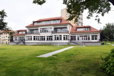 Salesiáni v Teplicích otevřeli Živý dům, komunitní centrum pro děti a mládež