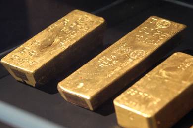 Zlato je na novém maximu, překonalo hranici 4300 dolarů za unci Zlato je na novém maximu, překonalo hranici 4300 dolarů za unci